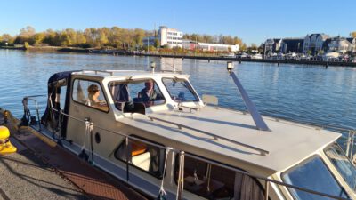 Motorbootpraxis SBF See in Ruenthe